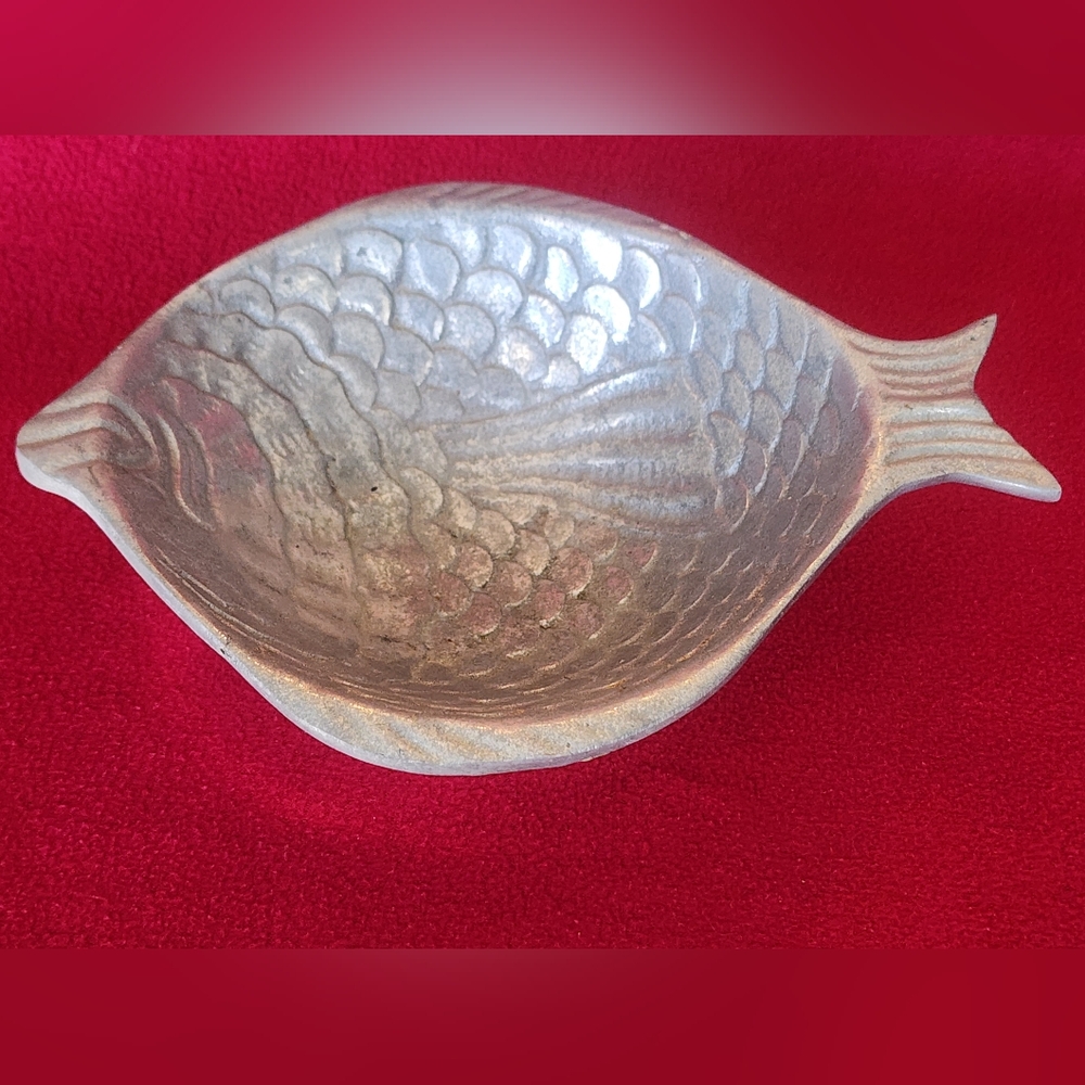 Rare Fish Bowl Handmade Hacienda Real Pewter Mexico Textured 8"